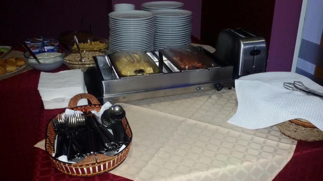 Hotel Veleka 切尔诺莫雷茨 外观 照片